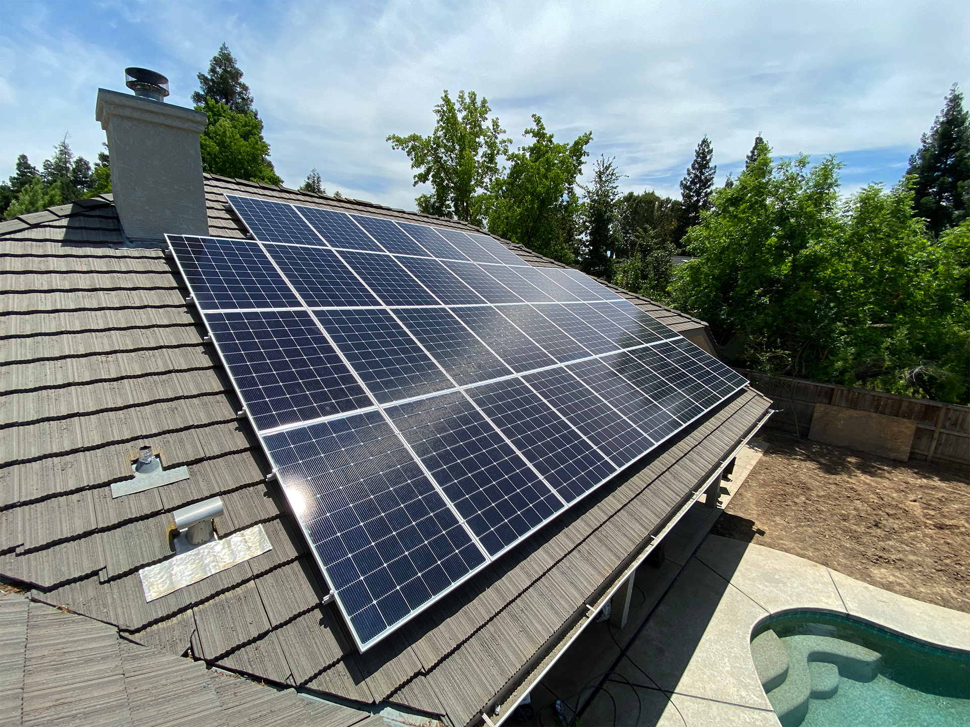 Large Solar Array Installed In Fresno California